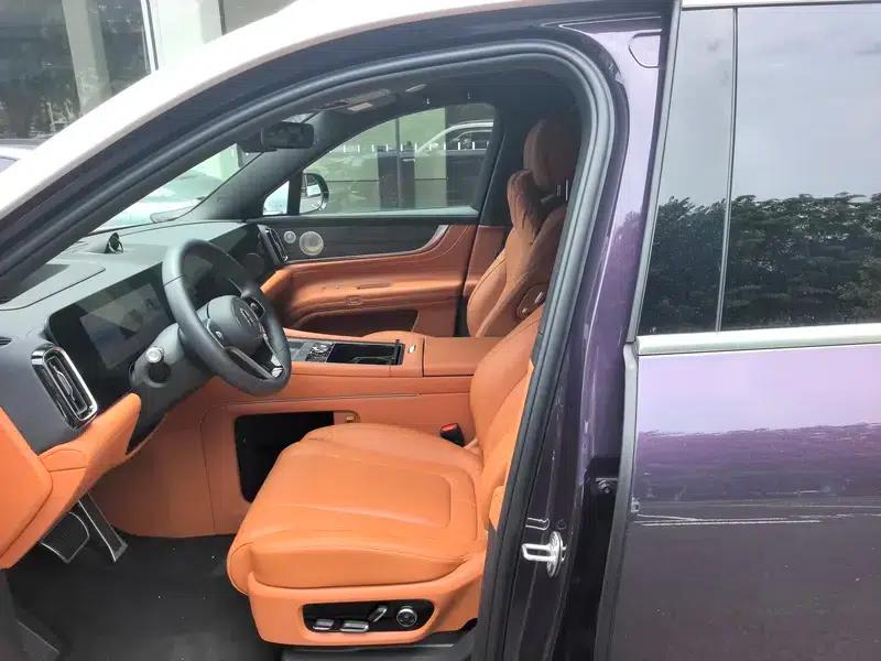 Wenjie M9 2025 Ultra Range Extended 5-Seat Version (192-line LiDAR) — миниатюра 7