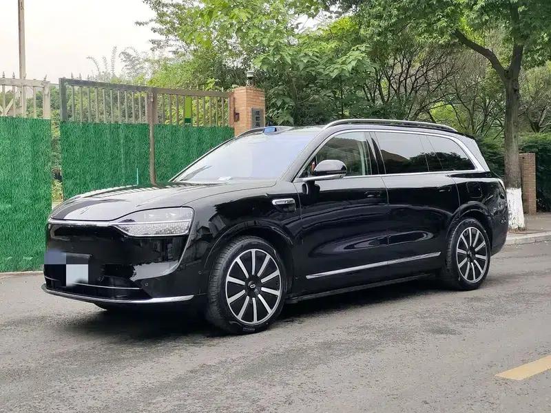 Wenjie M9 2025 Ultra Extended Range Six-Seat Version (192-line LiDAR) — миниатюра 1
