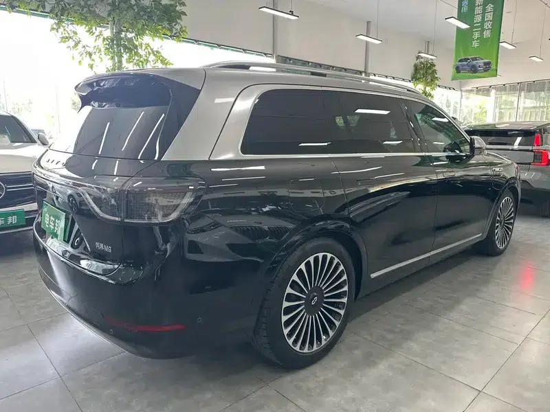 Wenjie M9 2024 Ultra Range Extended 6-Seater — миниатюра 6