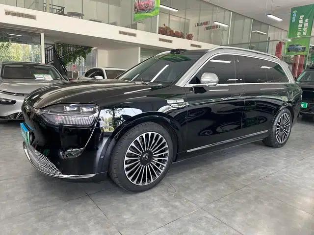 Wenjie M9 2024 Ultra Range Extended 6-Seater