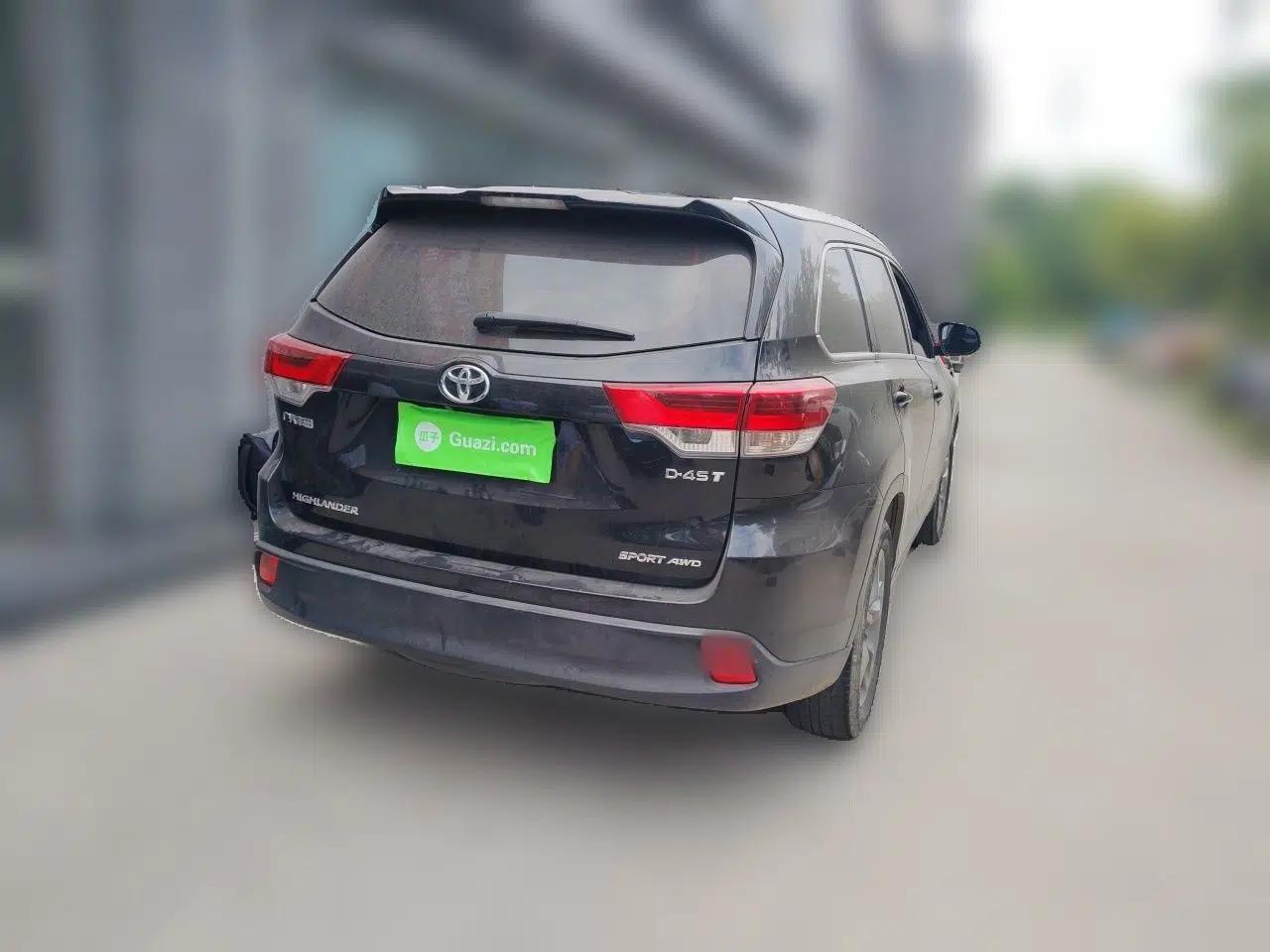 Toyota Highlander 2018 2.0T Four-Wheel Drive Luxury Version 7 Seats China VI Standard — миниатюра 6