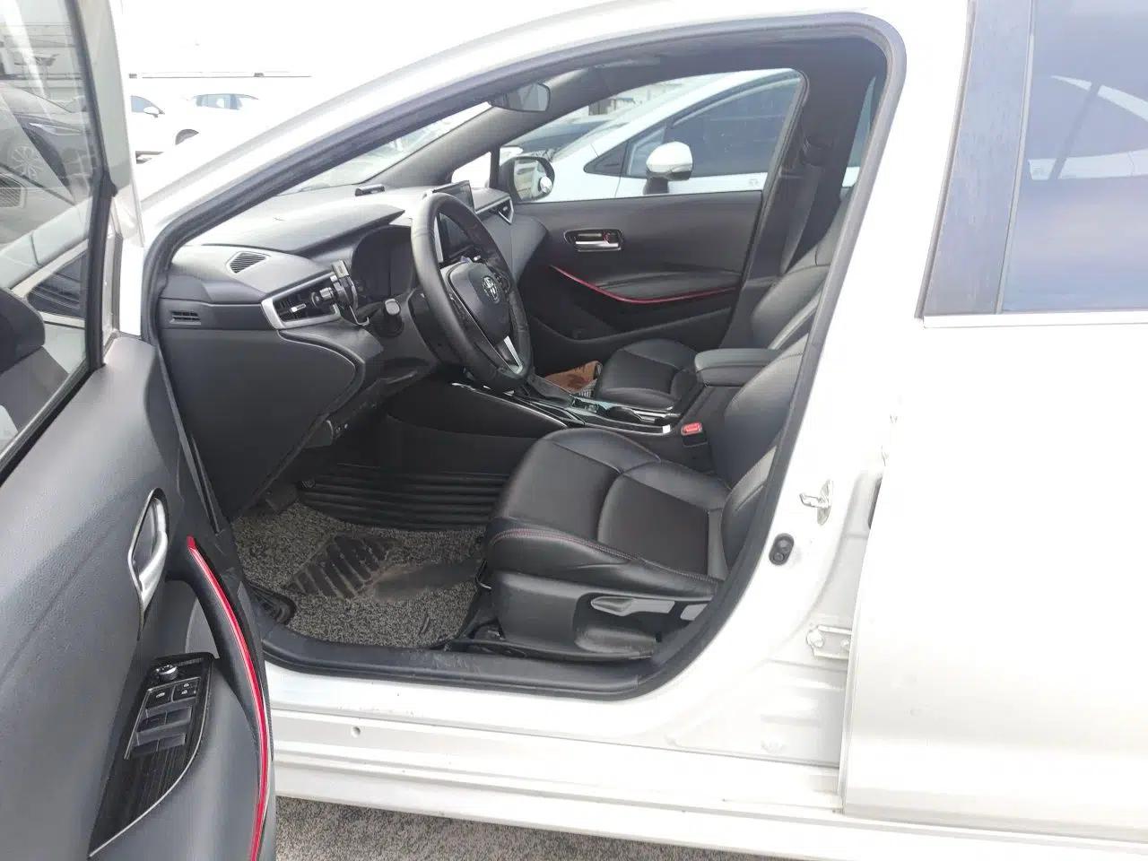 Toyota Levin 2021 185T CVT Sport Edition — миниатюра 16