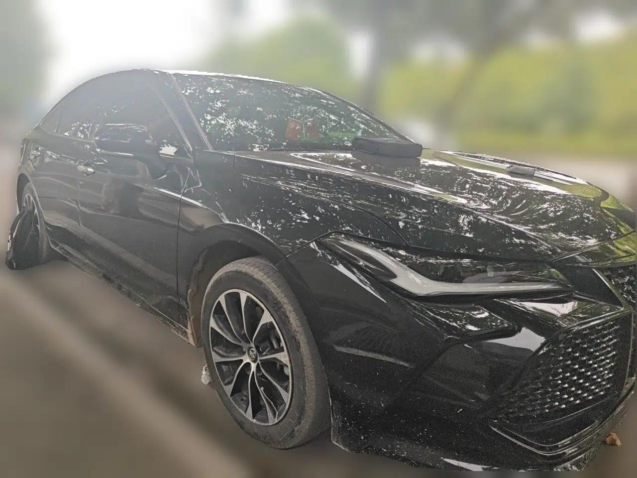 Toyota Avalon 2022 2.0L Luxury Edition — миниатюра 3