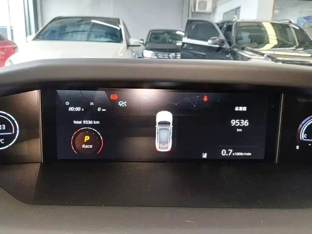 Changan UNI-V 2024 1.5T High-Performance Edition — миниатюра 12