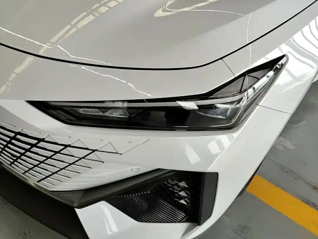 Changan UNI-V 2024 1.5T High-Performance Edition — миниатюра 24
