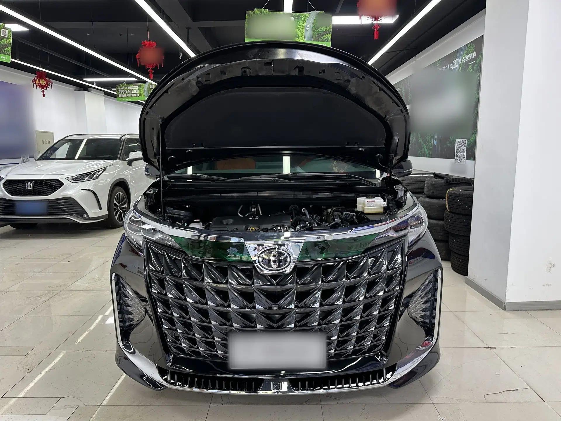 Toyota SIENNA 2024 2.5L Hybrid Comfort Edition — миниатюра 4