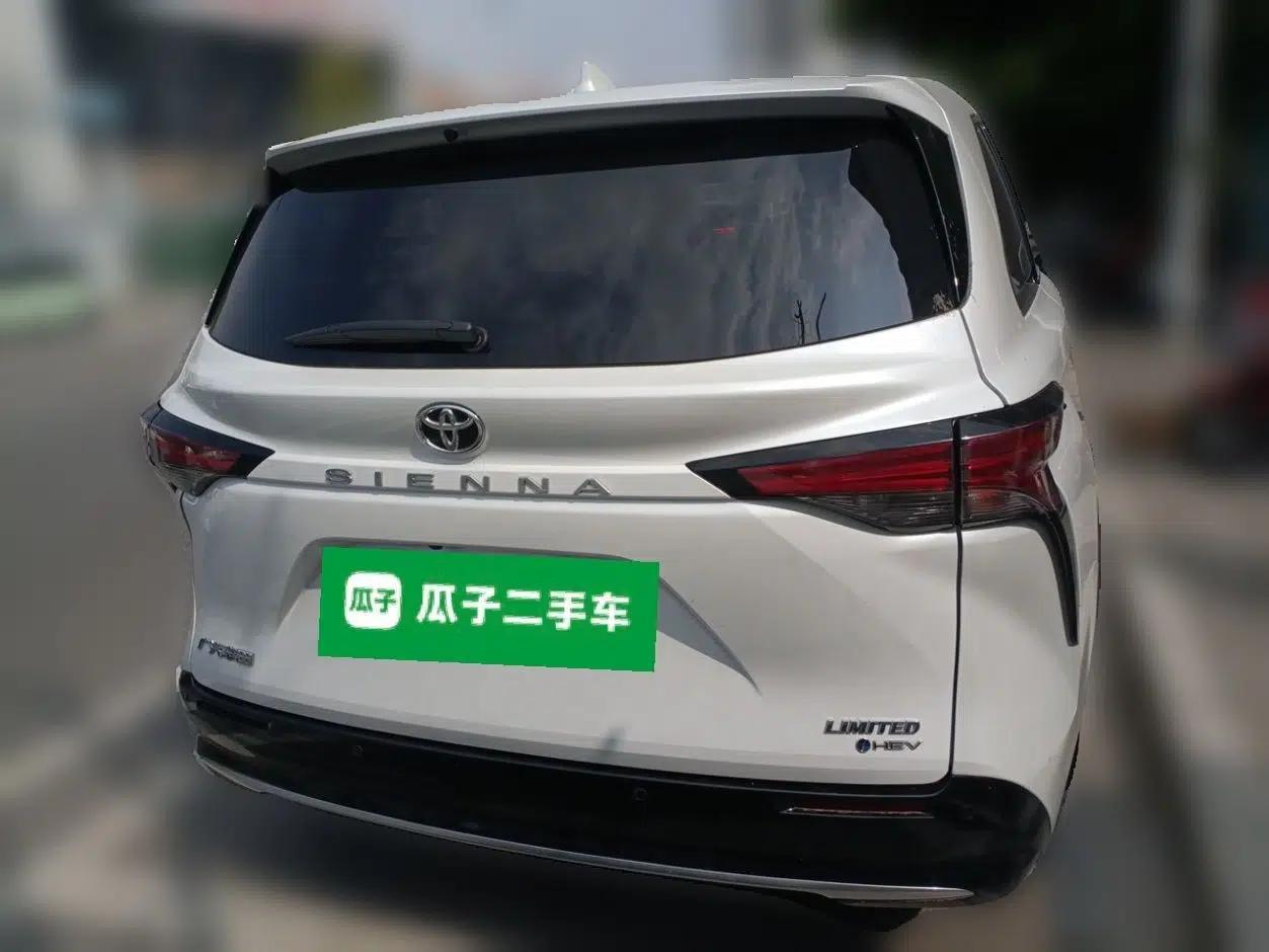 Toyota SIENNA 2024 2.5L Hybrid Prestige Deluxe Edition — миниатюра 5