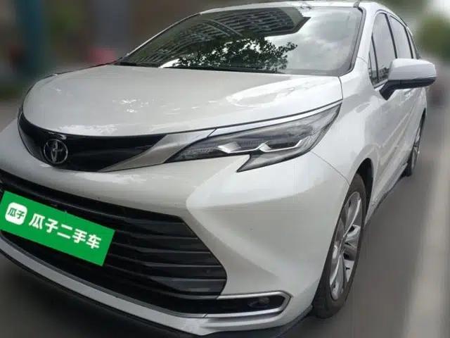 Toyota SIENNA 2024 2.5L Hybrid Prestige Deluxe Edition