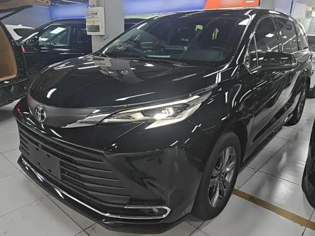 Toyota SIENNA 2027 Model 2.5L Dual-Engine Two-Wheel-Drive Comfort Edition