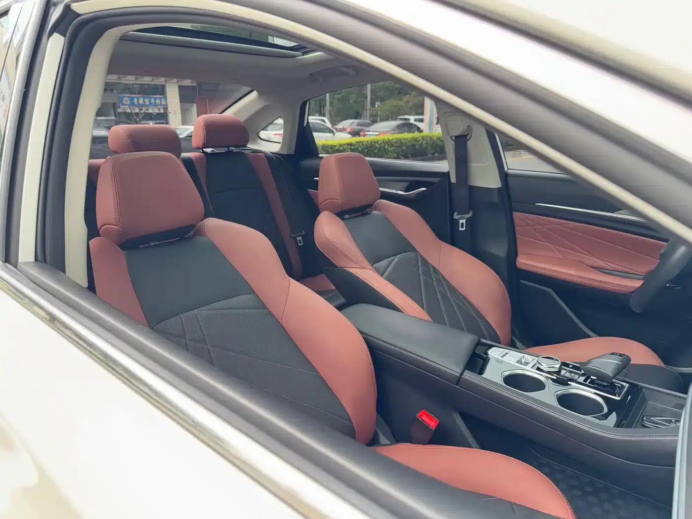 Changan Eado 2022 PLUS Blue Whale NE 1.4T GDI DCT Flagship Edition — миниатюра 19