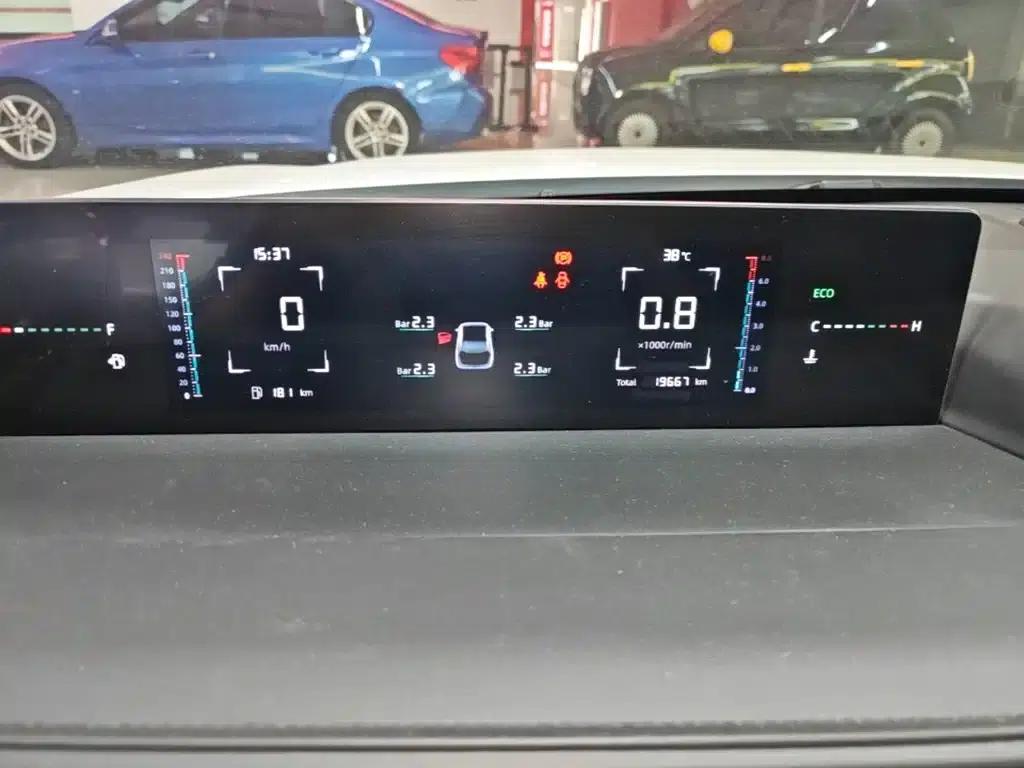 Changan Eado 2025 Blue Whale 1.5T 500Bar Premium Edition — миниатюра 12