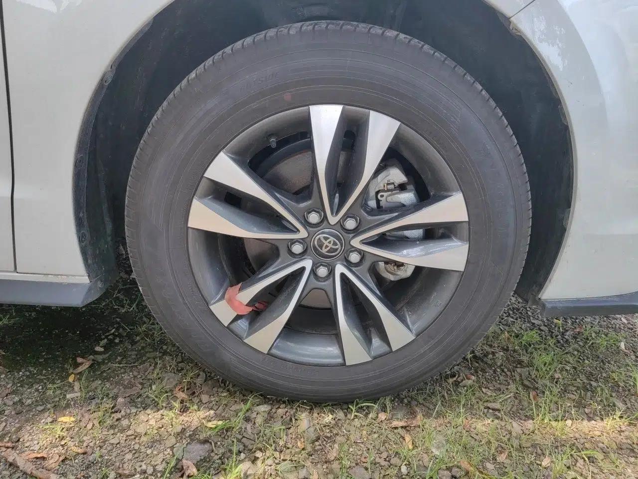 Toyota Granvia 2024 2.5L Hybrid Prestige PLUS Four-Wheel Drive Version — миниатюра 8