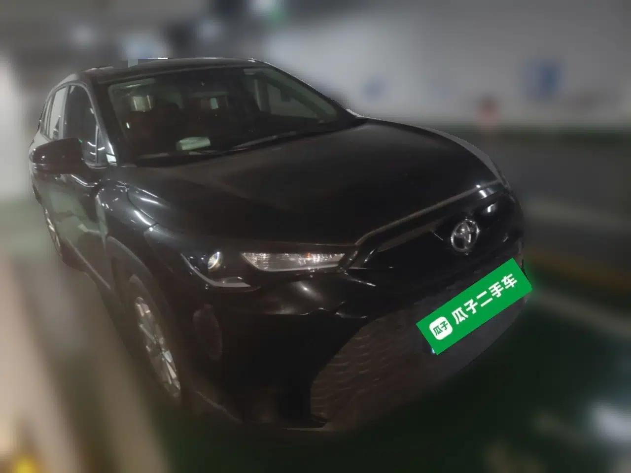 Toyota FRONTLANDER 2024 2.0L CVT Elite Edition — миниатюра 3