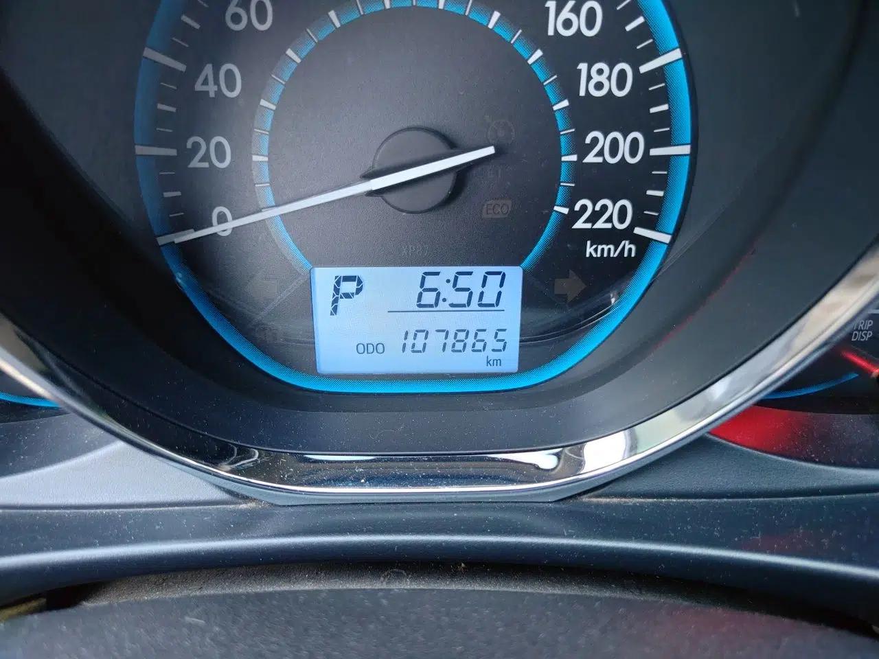 Toyota Vios 2014 1.3L Automatic Standard Edition — миниатюра 12