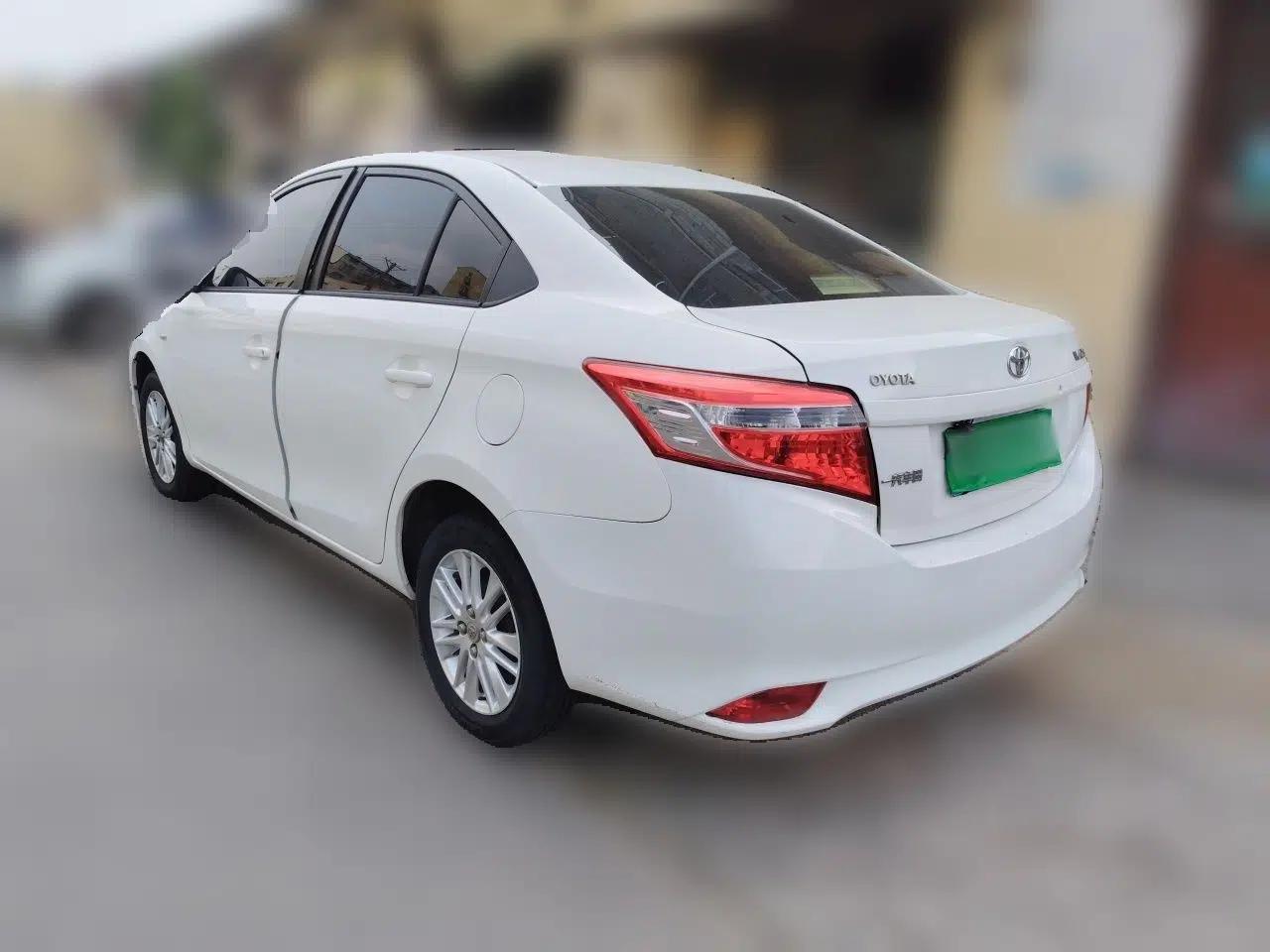 Toyota Vios 2014 1.3L Automatic Standard Edition — миниатюра 4