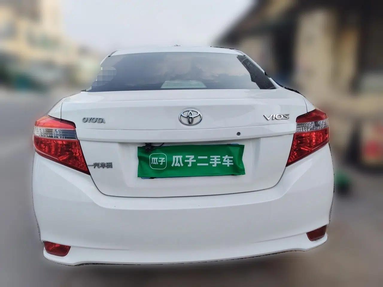 Toyota Vios 2014 1.3L Automatic Standard Edition — миниатюра 5