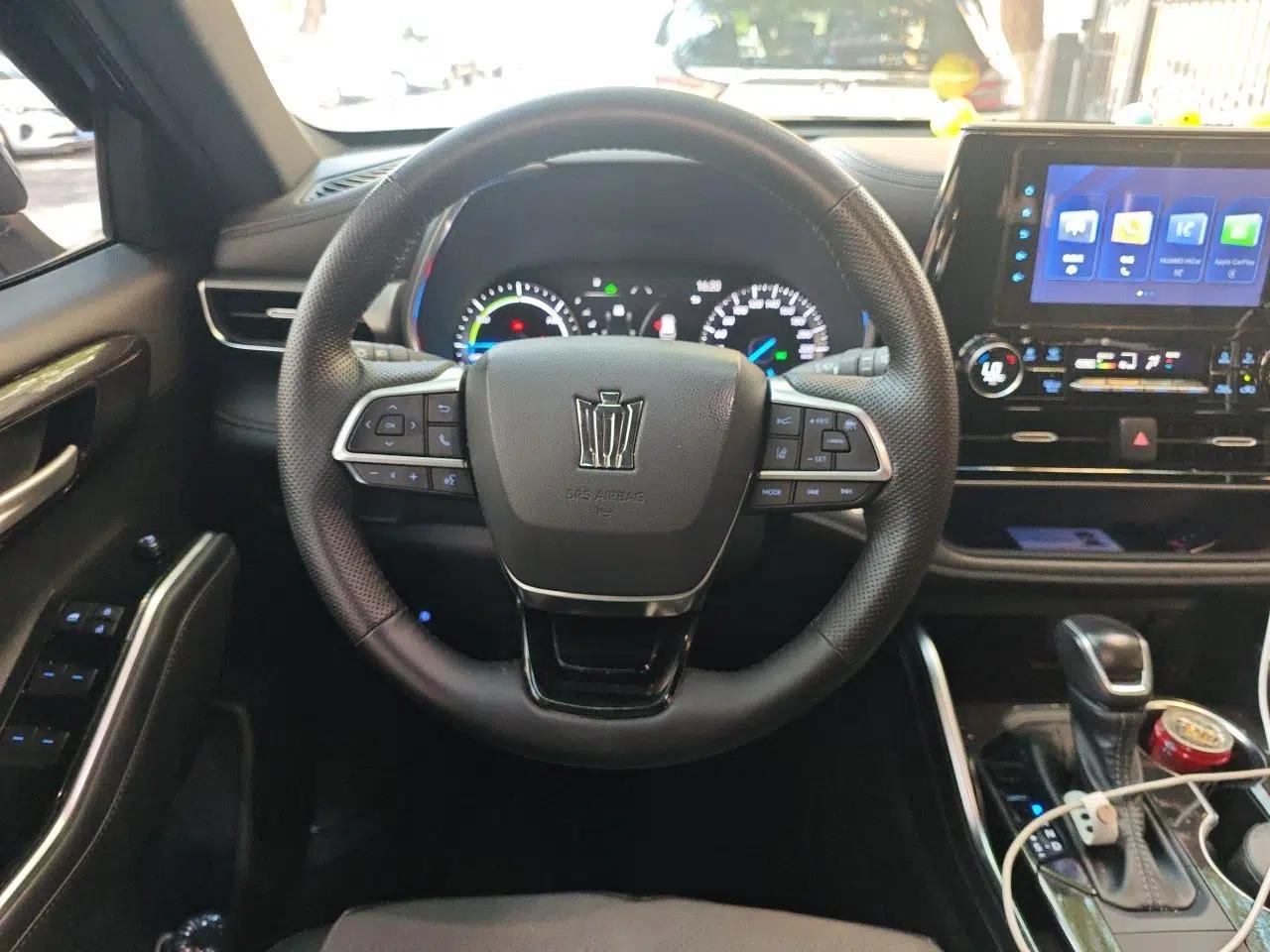 Toyota Crown Kluger 2021 2.5L HEV Four-Wheel Drive Luxury Edition — миниатюра 9