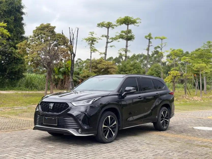 Toyota Crown Kluger 2022 2.0T Four-Wheel Drive Enjoyment Edition — миниатюра 1
