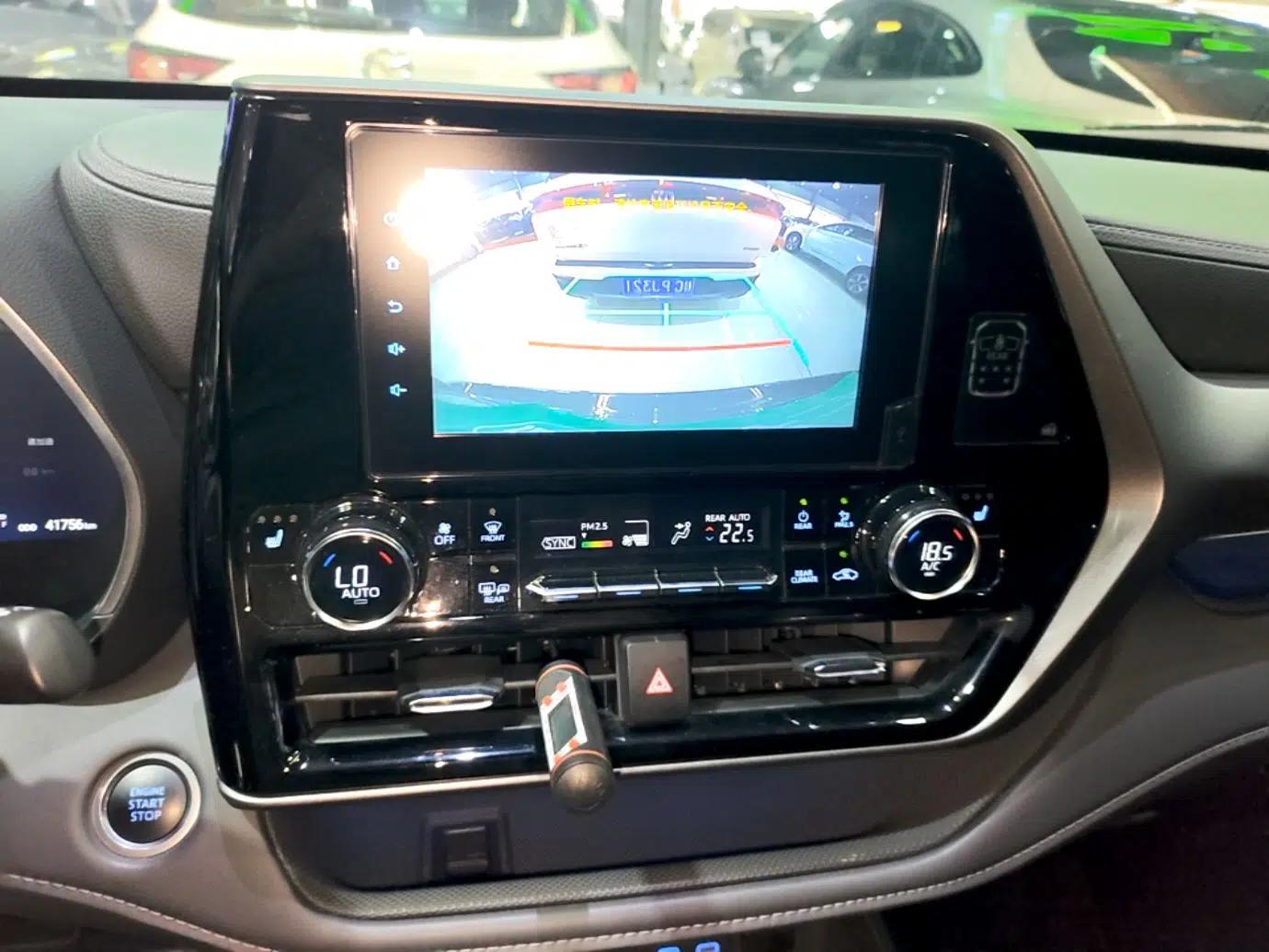 Toyota Crown Kluger 2022 2.0T Four-Wheel Drive Enjoyment Edition — миниатюра 22