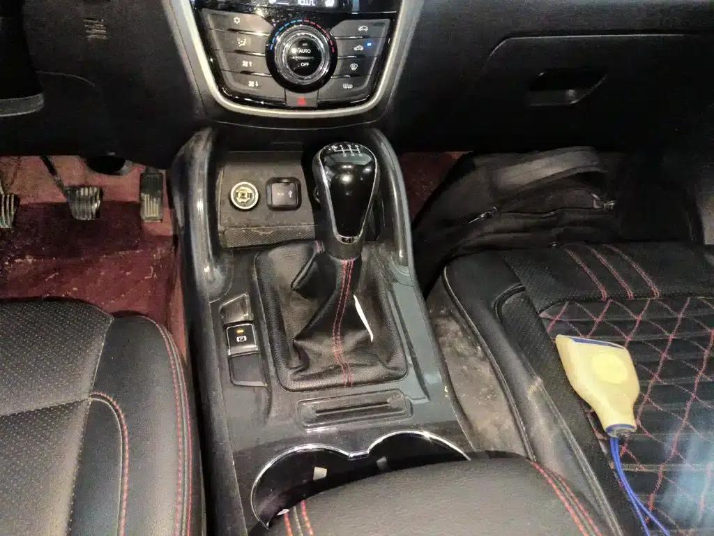 Changan CS75 2017 Fashion Edition 1.5T Manual Comfort Model — миниатюра 10