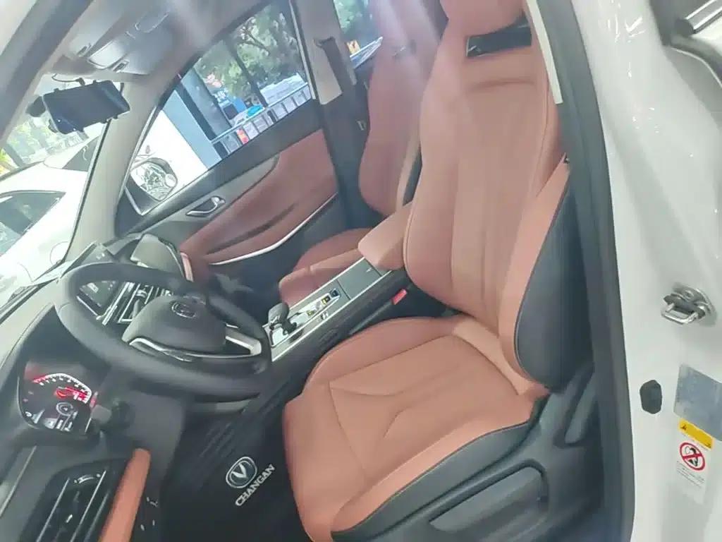 Changan CS75 2024 Enjoy Edition 1.5T DCT Luxury Model — миниатюра 15