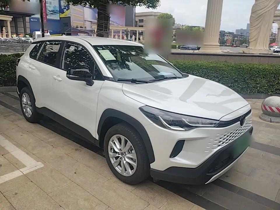 Toyota Corolla Cross 2026 Model 2.0L Pioneer Edition — миниатюра 3