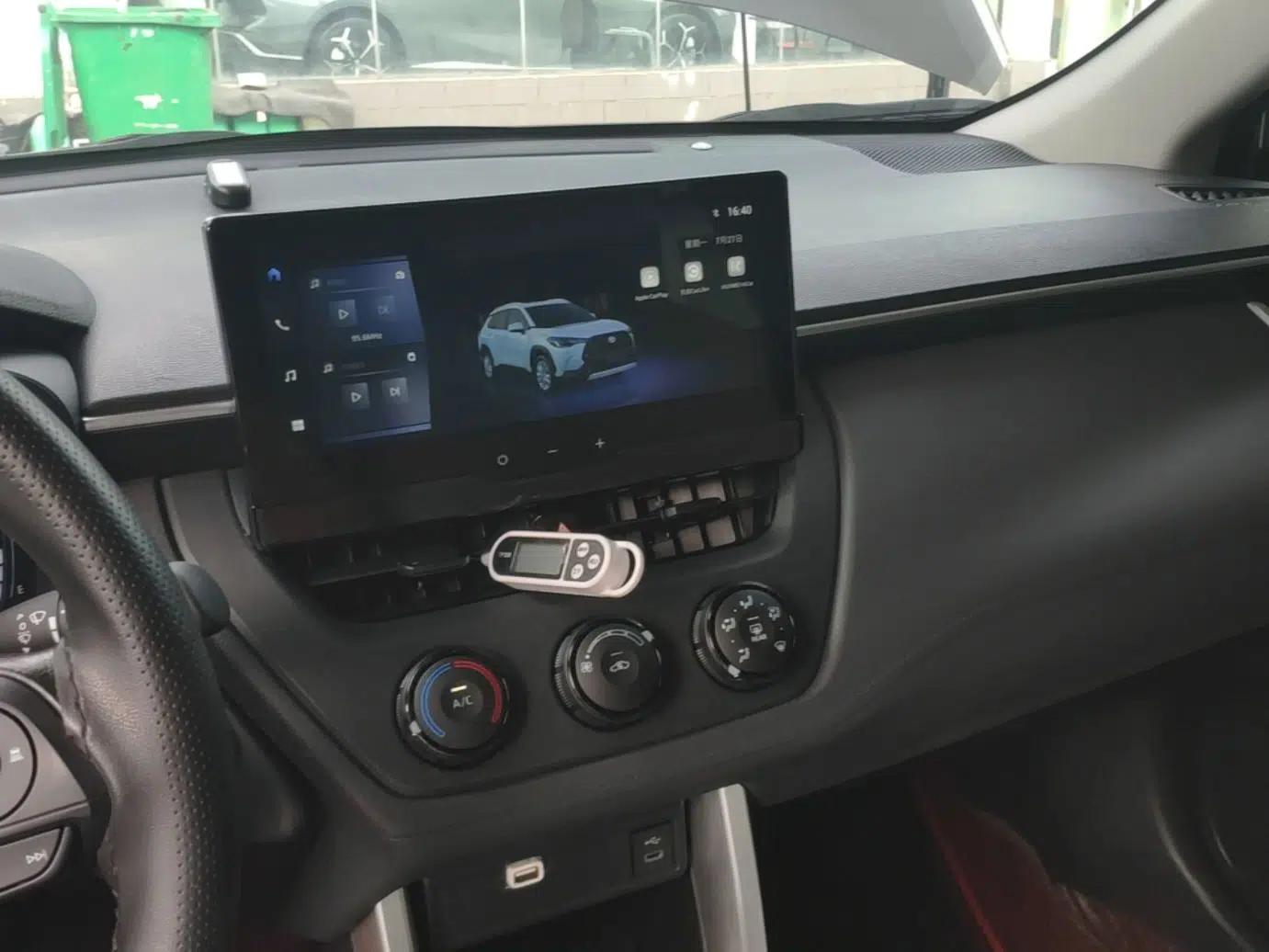 Toyota Corolla Cross 2024 2.0L Pioneer Edition — миниатюра 15