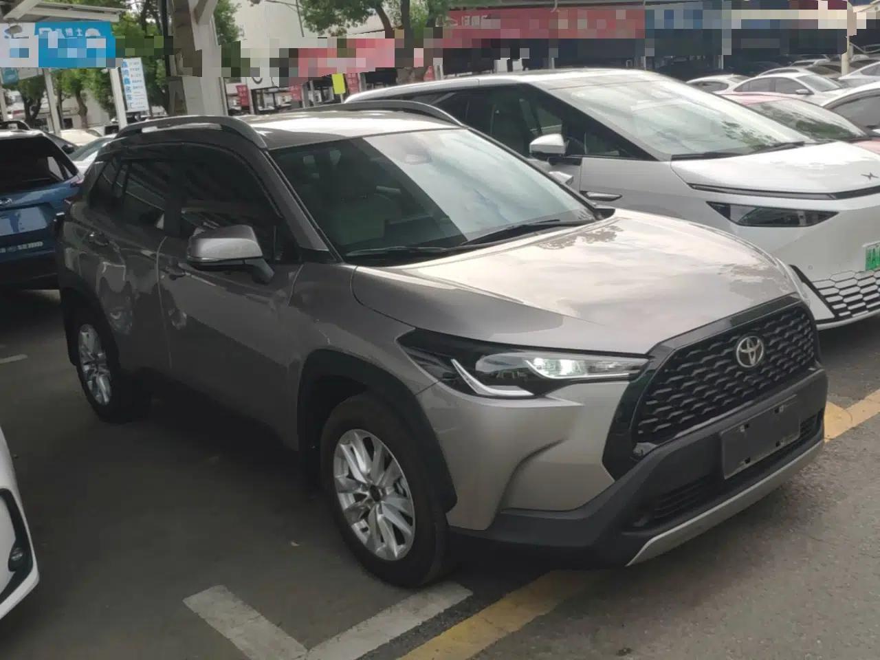 Toyota Corolla Cross 2024 2.0L Pioneer Edition — миниатюра 3
