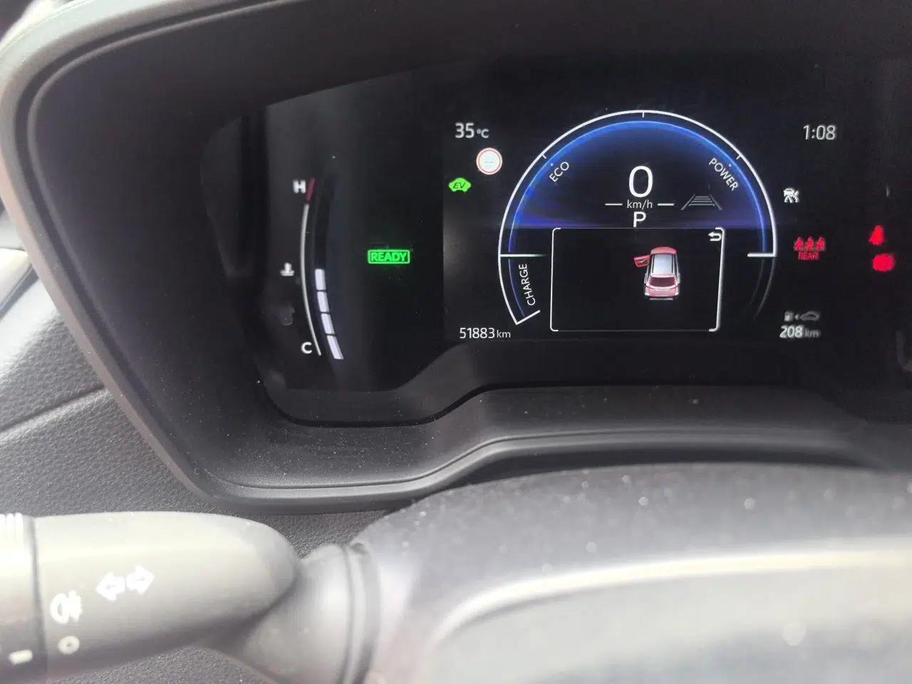 Toyota Corolla Cross 2024 2.0L Smart Electric Hybrid Dual-Engine Pioneer Edition — миниатюра 12
