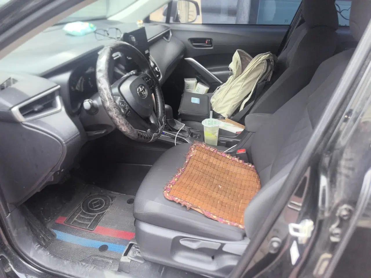 Toyota Corolla Cross 2024 2.0L Smart Electric Hybrid Dual-Engine Pioneer Edition — миниатюра 15