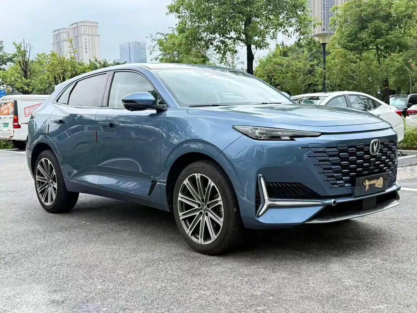 Changan UNI-K 2021 2.0T All-Wheel Drive Premium Edition — миниатюра 3