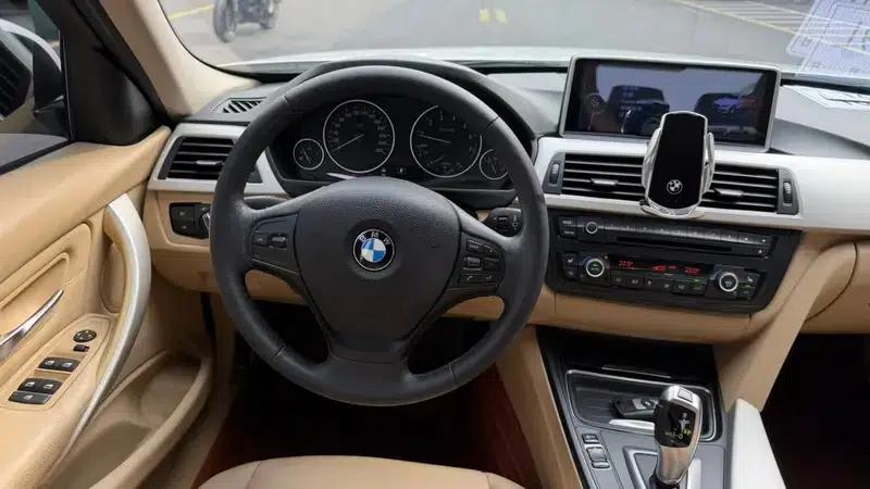 2014 BMW 3 Series 320i Fashion Edition — миниатюра 10