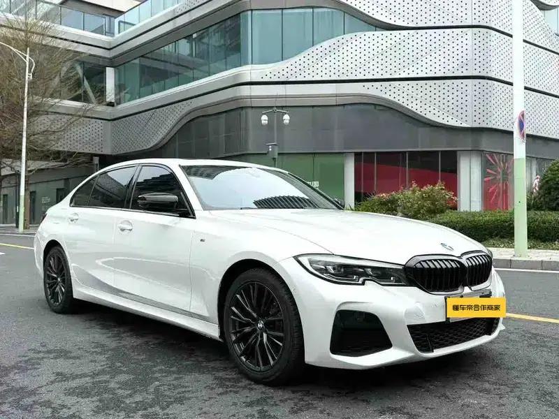 2022 BMW 3 Series 325Li M Sport Shadow Edition — миниатюра 3