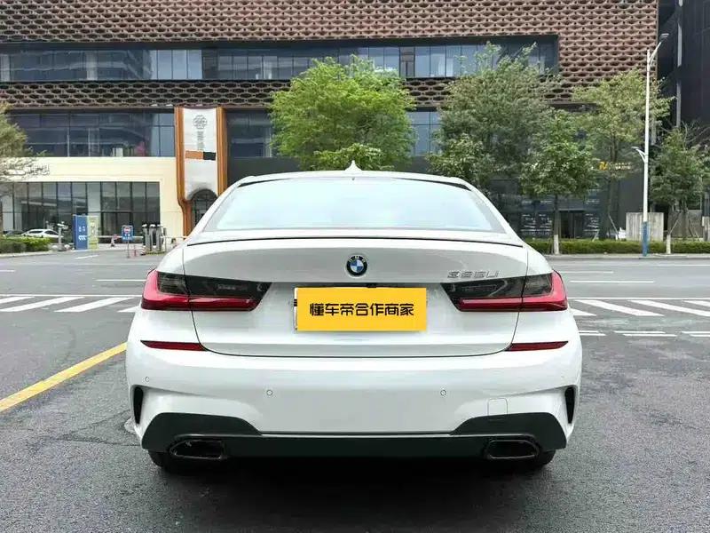 2022 BMW 3 Series 325Li M Sport Shadow Edition — миниатюра 5