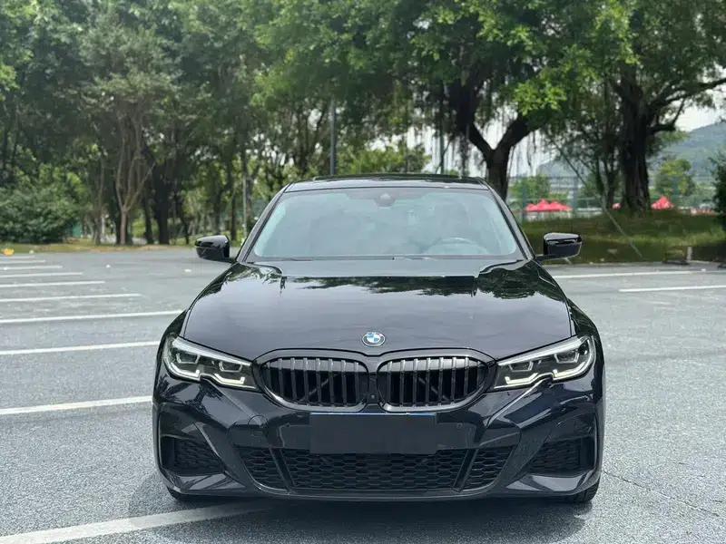 2020 BMW 3 Series 330i M Sport Shadow Edition — миниатюра 2