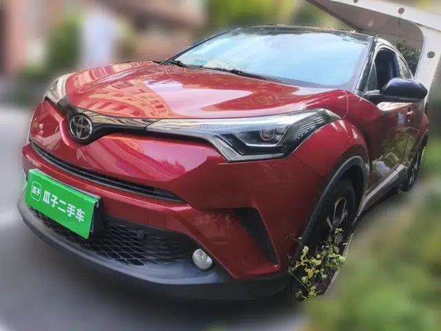 Toyota C-HR 2018 2.0L Luxury Sunroof Version China VI Standard