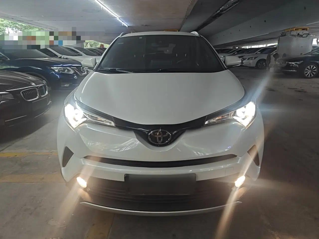Toyota IZOA 2018 2.0L Yichi Edition China V Standard — миниатюра 2