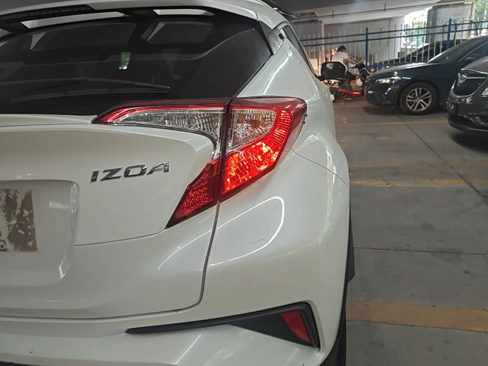 Toyota IZOA 2018 2.0L Yichi Edition China V Standard — миниатюра 9