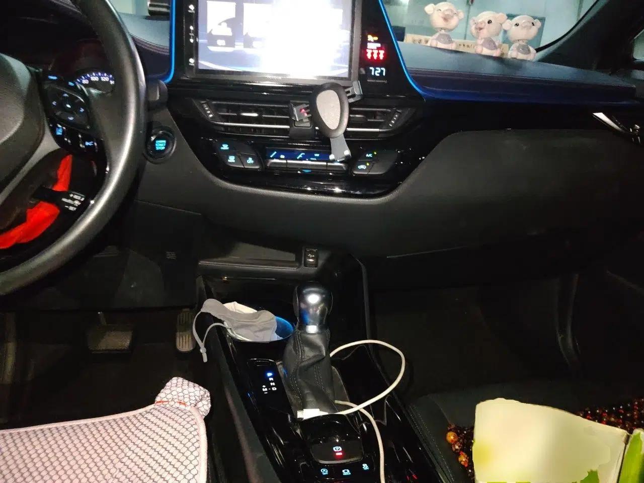 Toyota IZOA 2018 2.0L Yichi Version China VI Standard — миниатюра 9