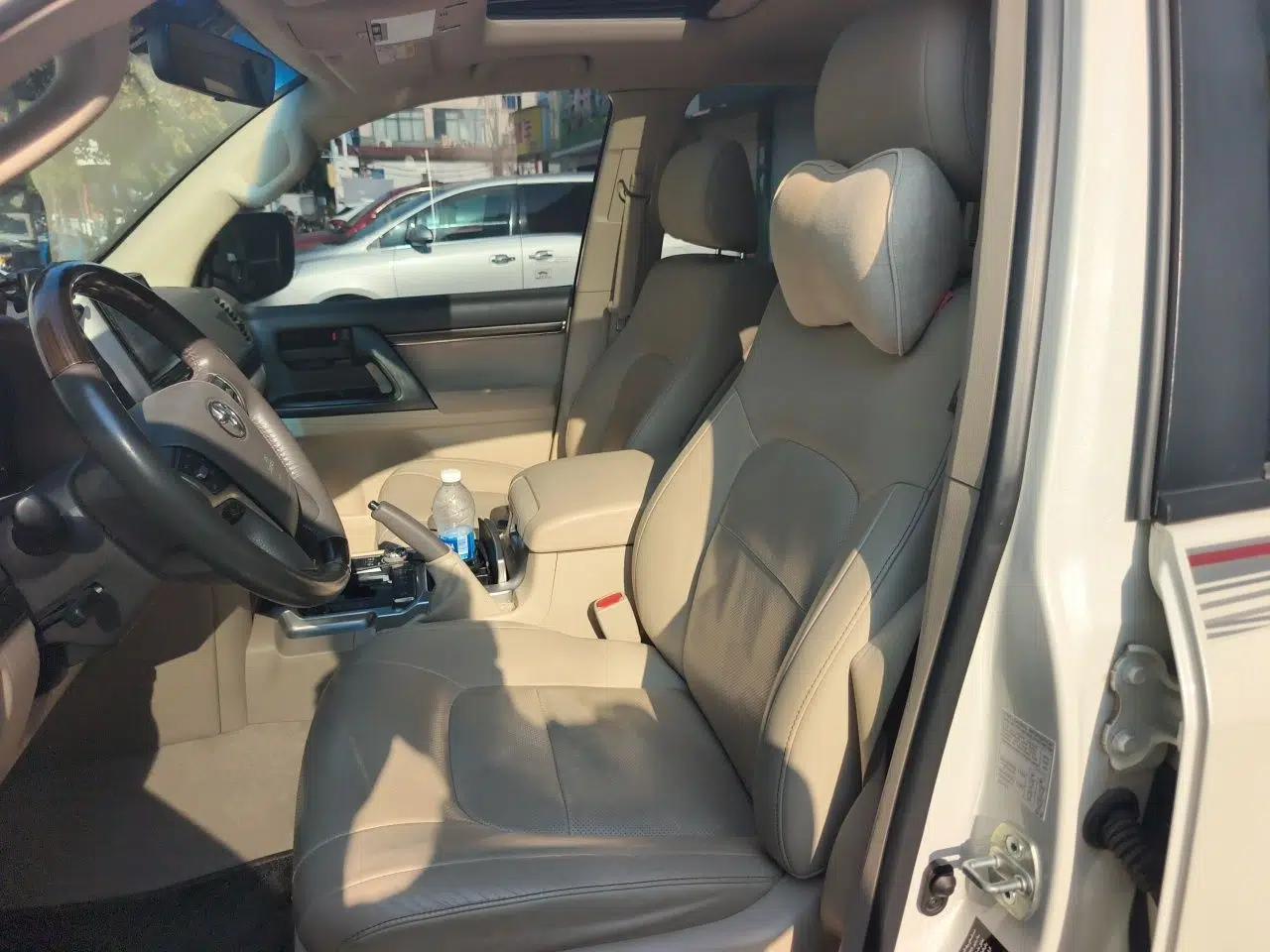Toyota Land Cruiser (Parallel import) Land Cruiser 2019, 4.0 automatic, 7 seats — миниатюра 15