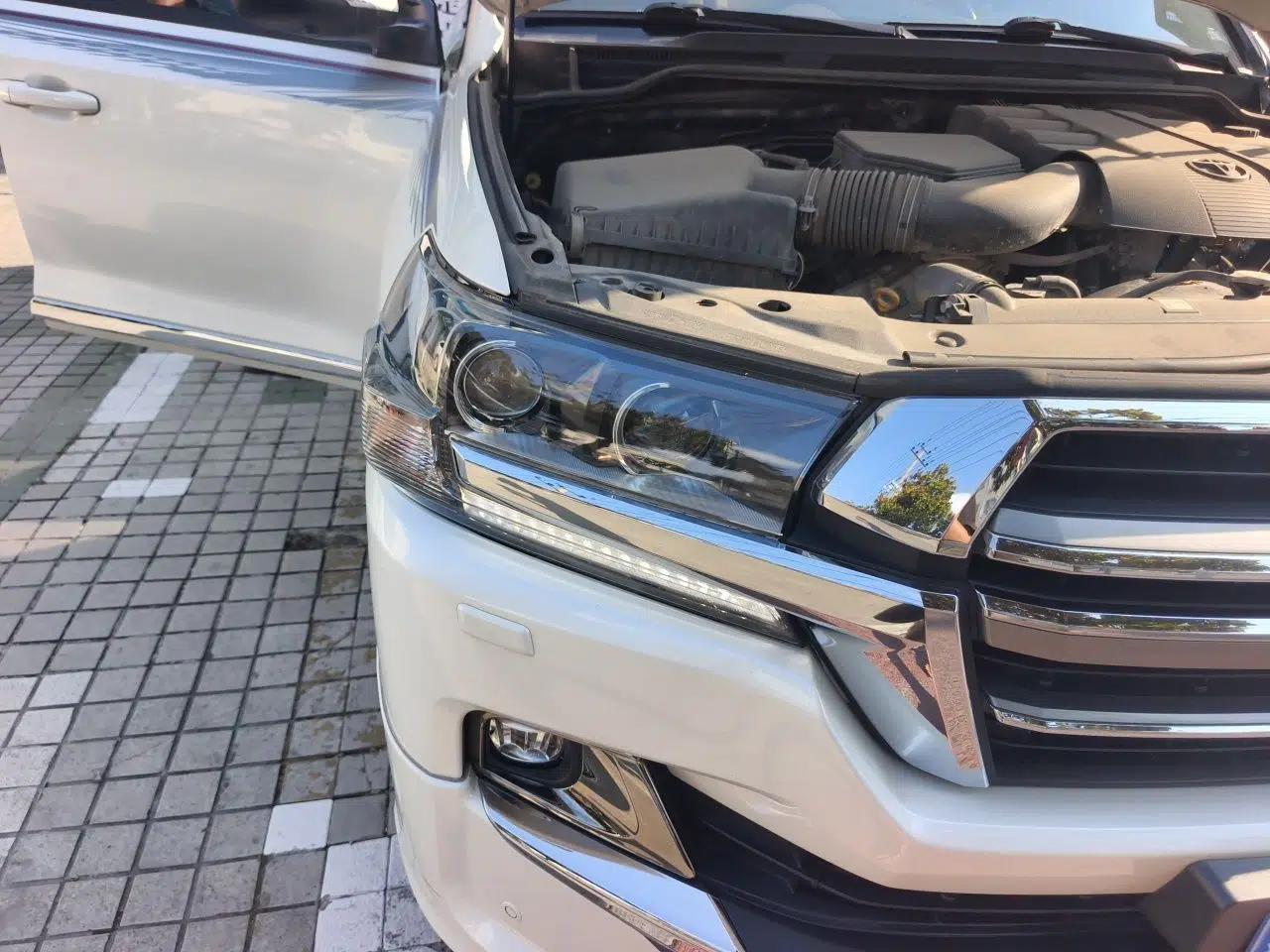Toyota Land Cruiser (Parallel import) Land Cruiser 2019, 4.0 automatic, 7 seats — миниатюра 7