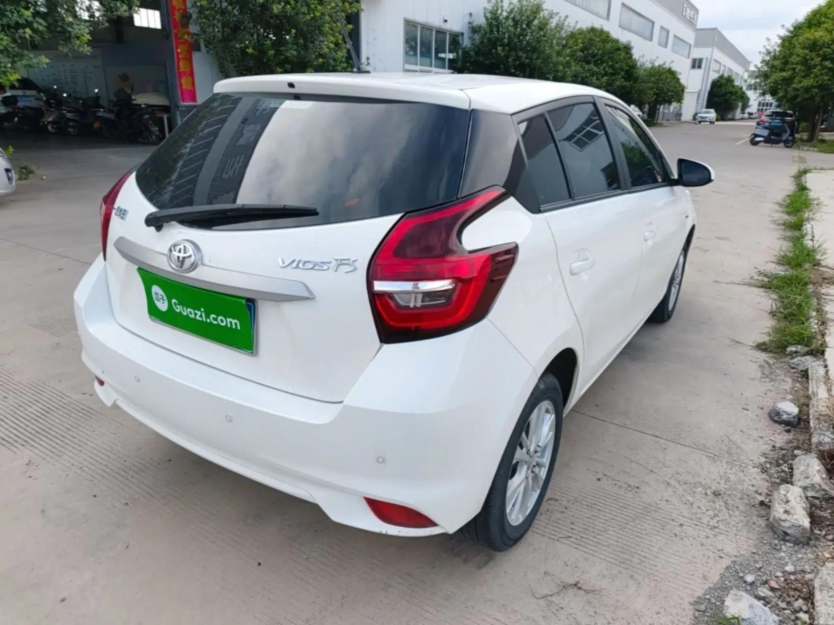Toyota Vios FS 2021 1.5L CVT Fengchi Edition — миниатюра 6