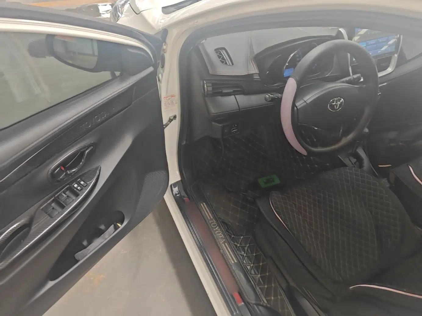 Toyota Vios FS 2017 1.5L CVT Fengchi Edition — миниатюра 18