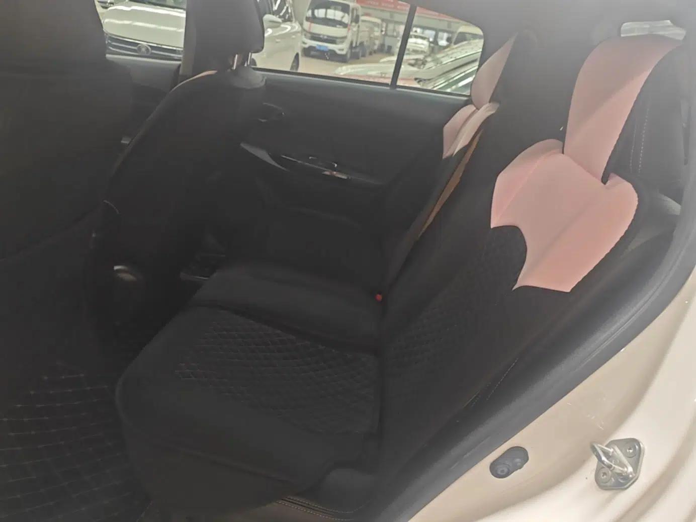 Toyota Vios FS 2017 1.5L CVT Fengchi Edition — миниатюра 20