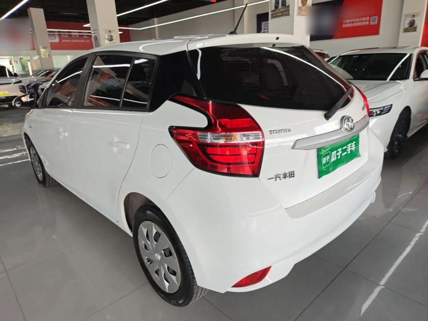Toyota Vios FS 2017 1.5L CVT Fengchi Edition — миниатюра 4