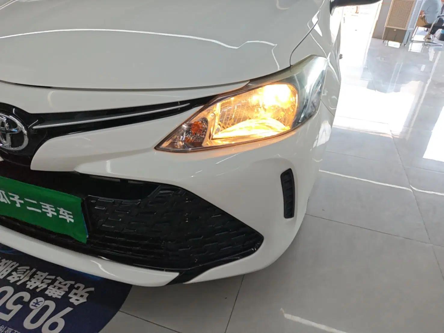 Toyota Vios FS 2017 1.5L CVT Fengchi Edition — миниатюра 8