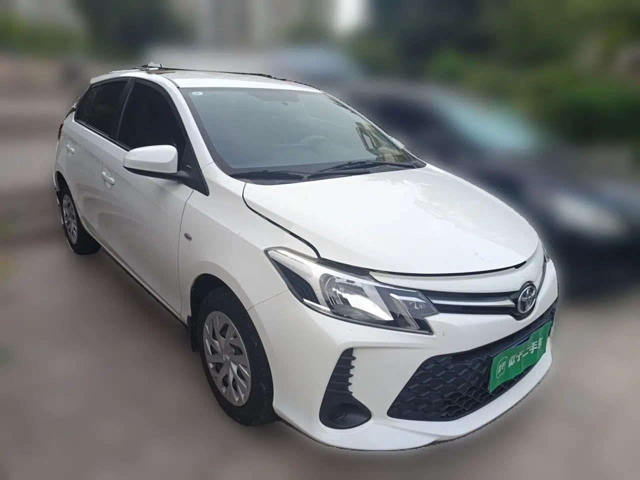 Toyota Vios FS 2021 1.5L CVT Fengchi Edition — миниатюра 3