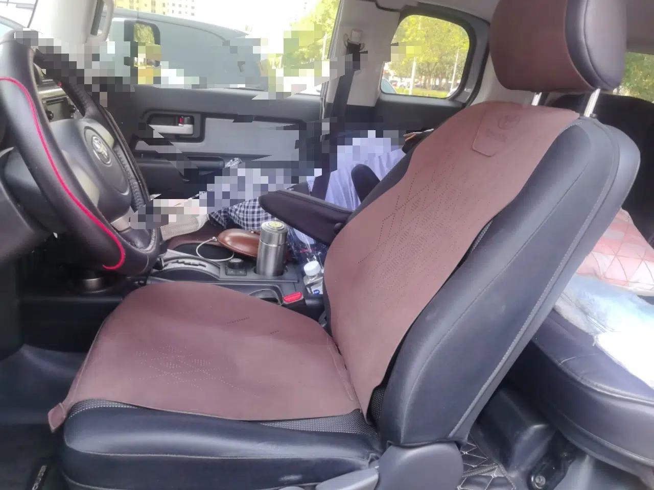 Toyota FJ Cruiser FJ Cruiser 4.0 Automatic 5-Seater — миниатюра 15