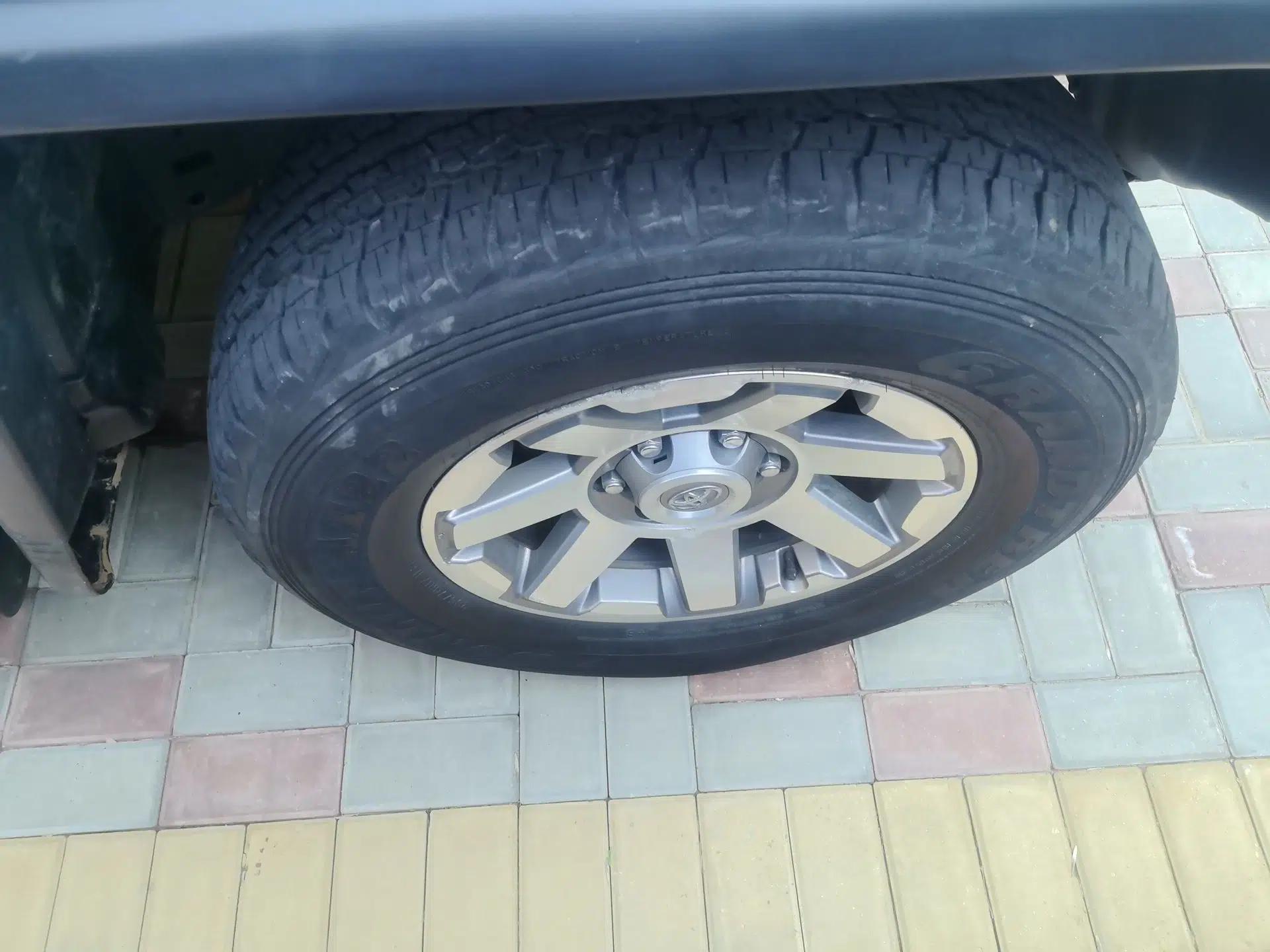 Toyota FJ Cruiser FJ Cruiser 4.0 Automatic 5-Seater — миниатюра 8