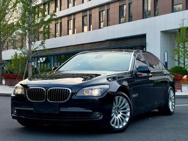 2010 BMW 7 Series 760Li